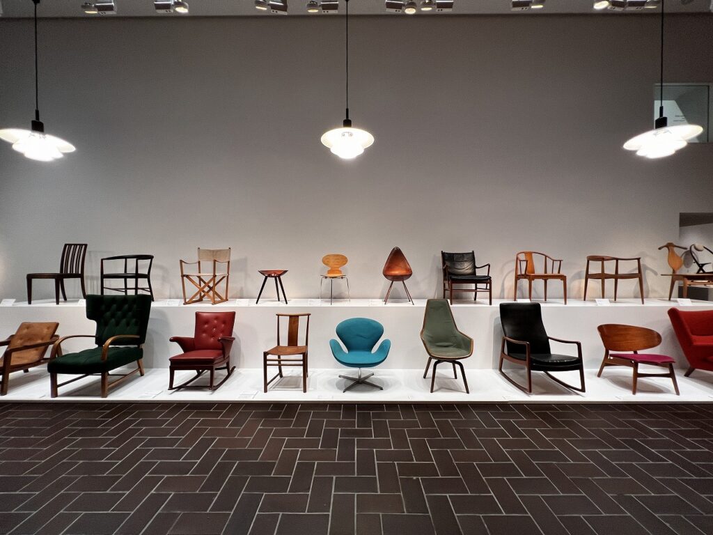 ◇【建築】フィン・ユールとデンマークの椅子・2022年◇北欧モダン 